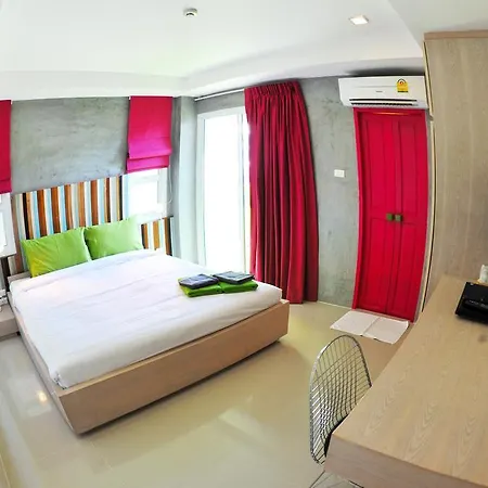 New Life Phuket Resort